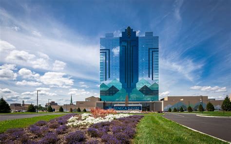 Seneca Niagara Casino & Hotel .